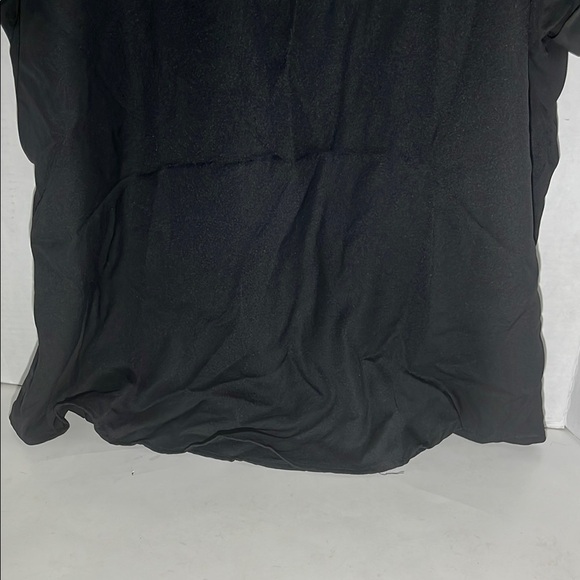 Speed Limit 98 Black Cap Sleeve Relaxed Blouse - Picture 6 of 13